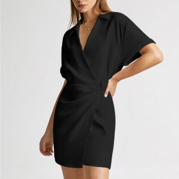 Commense Dresses & Skirts - Commense Escapism Wrap Dress